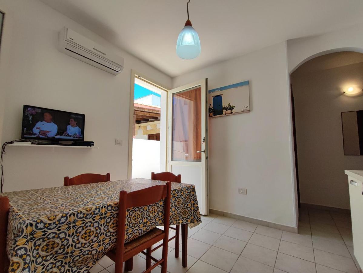 Appartamenti Carneo Torre San Giovanni - Verso Sud Dış mekan fotoğraf