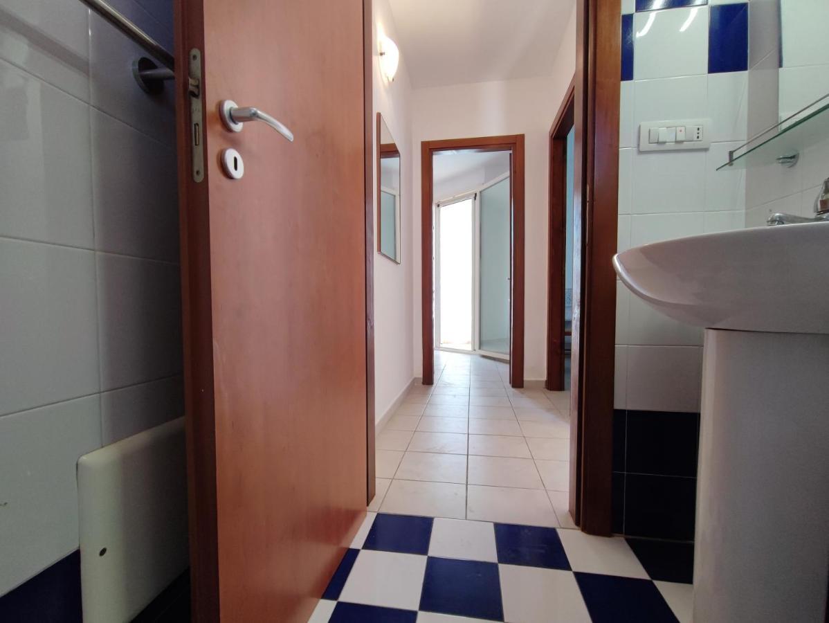 Appartamenti Carneo Torre San Giovanni - Verso Sud Dış mekan fotoğraf