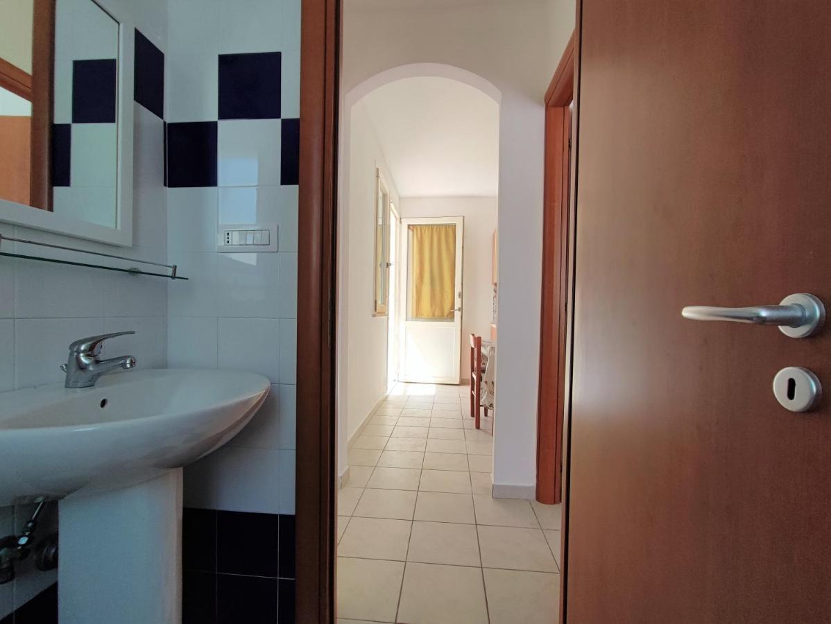 Appartamenti Carneo Torre San Giovanni - Verso Sud Dış mekan fotoğraf